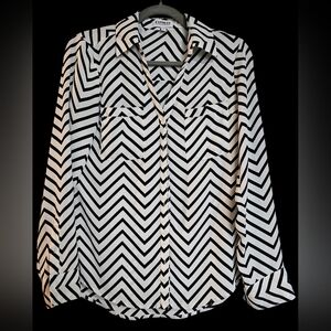 Express Black and White Chevron Women's Top, Size Small